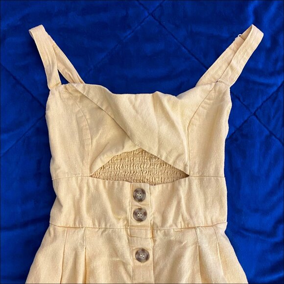 FOREVER 21 Butter Yellow Cutout Twist Top Button Down Spring / Summer Mini Dress - Picture 3 of 4